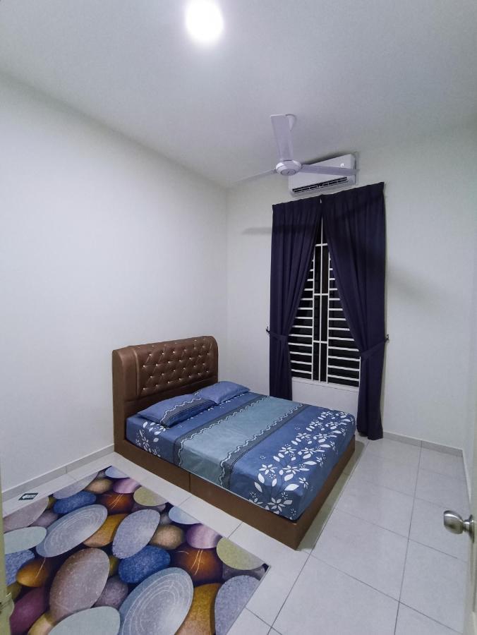 Lompoi Islam Guest Holiday home *